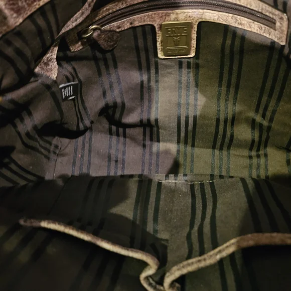 RESERVED For Amanda DO NOT BUY Frye Distressed Brown Studded Shoulder Bag - Picture 6 of 8